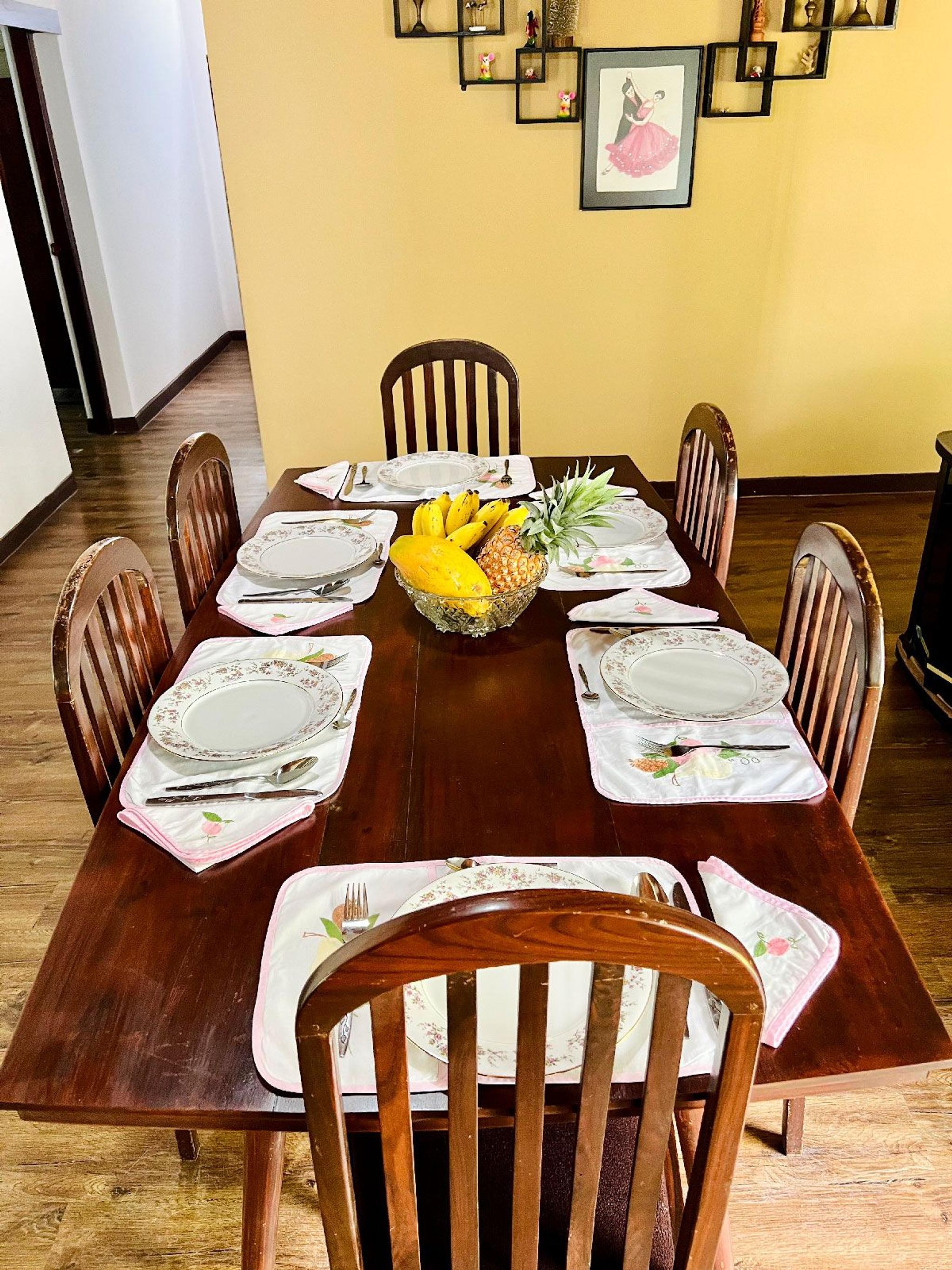 Dining Image