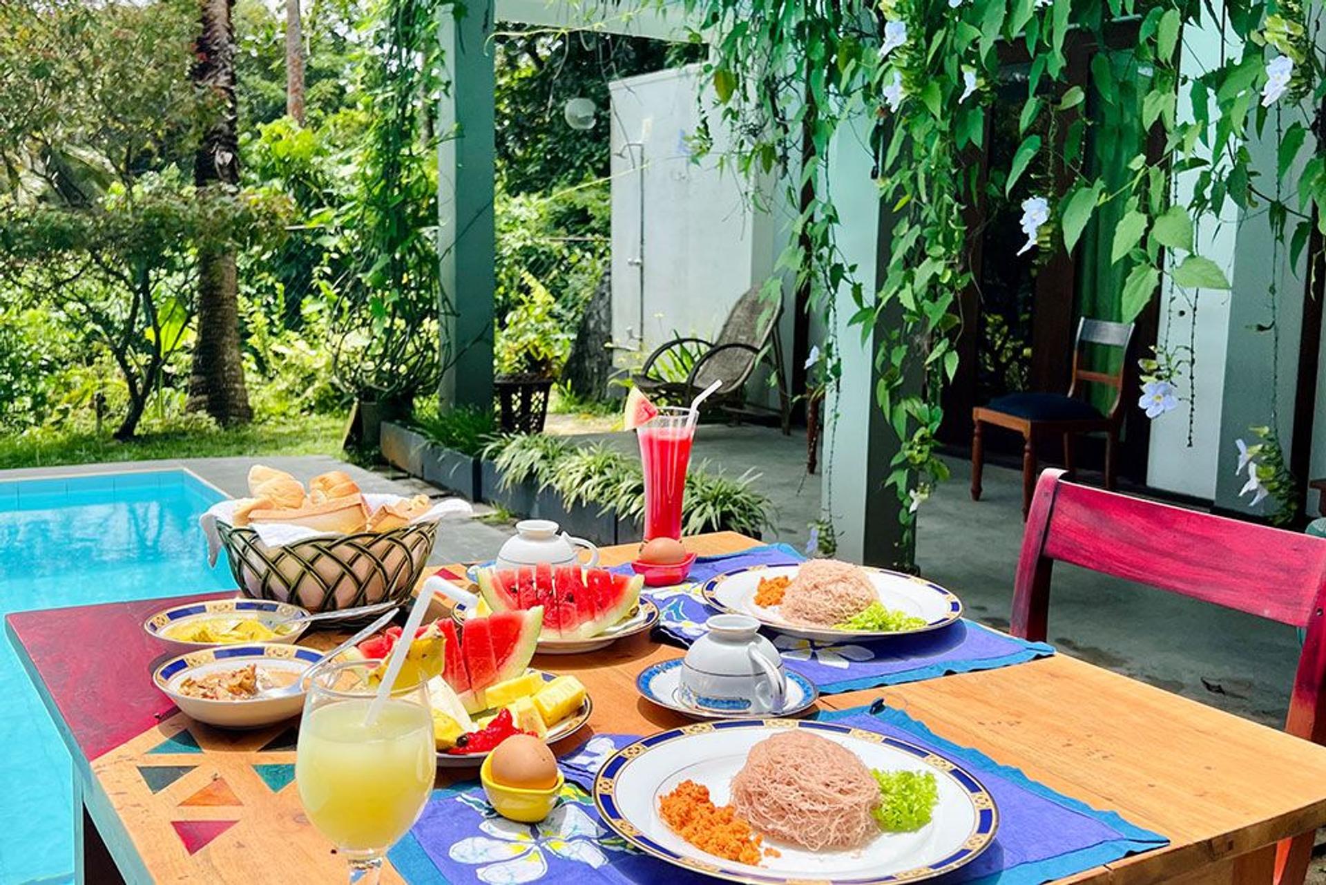 dining-outdoor